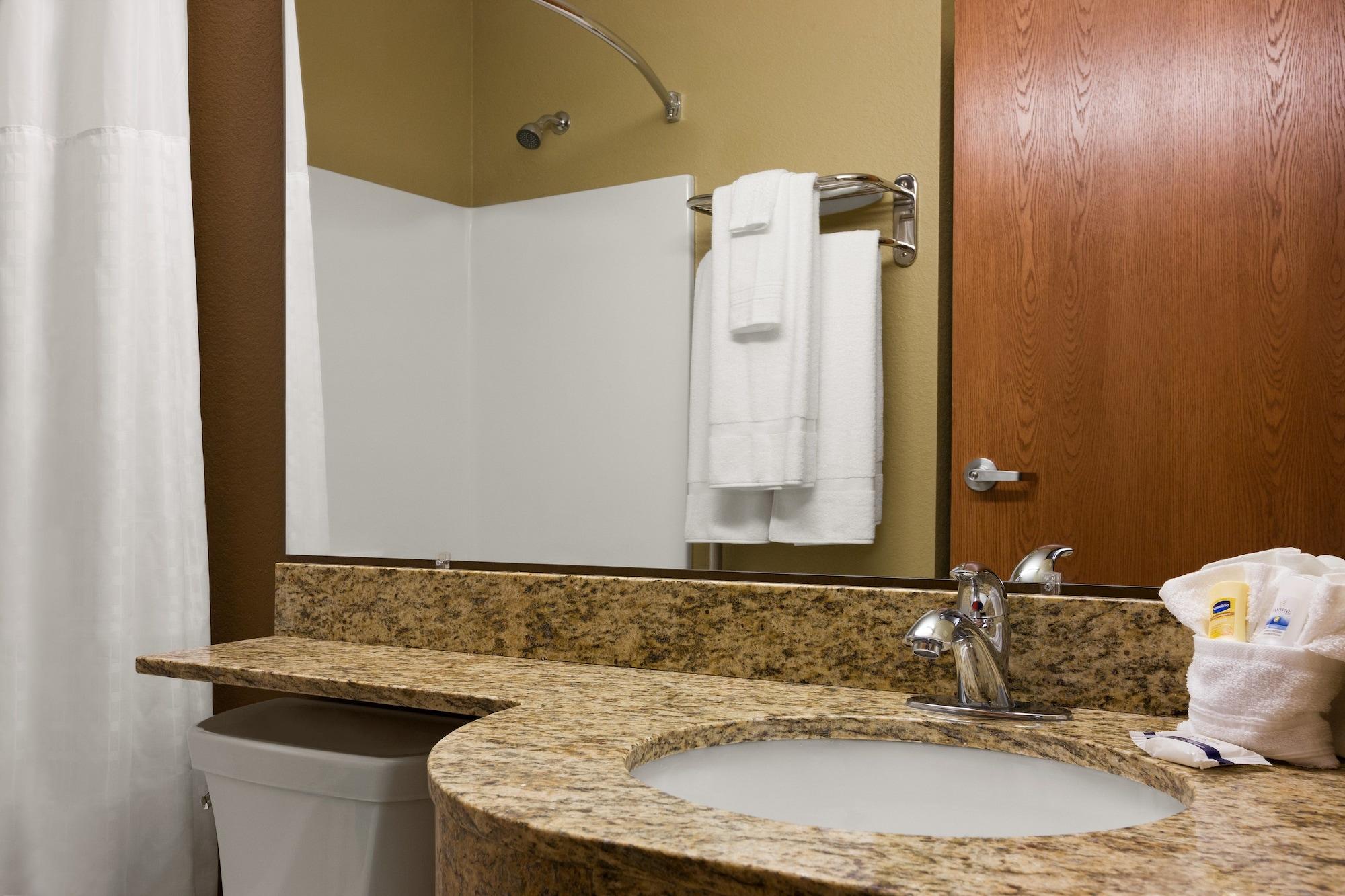 Microtel Inn & Suites By Wyndham Midland Buitenkant foto